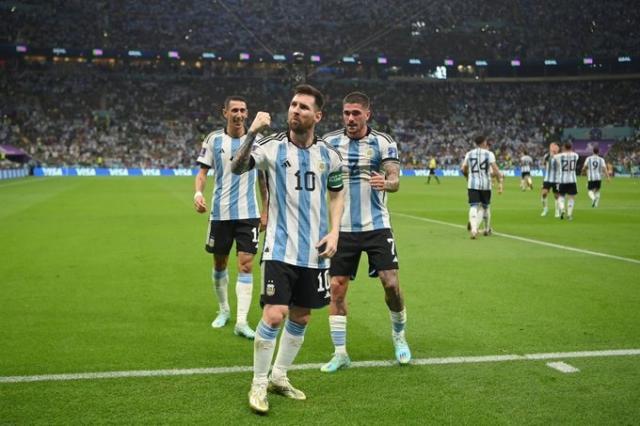 1669494977894047067.jpg FihFmCpVEAAiEDq.jpg